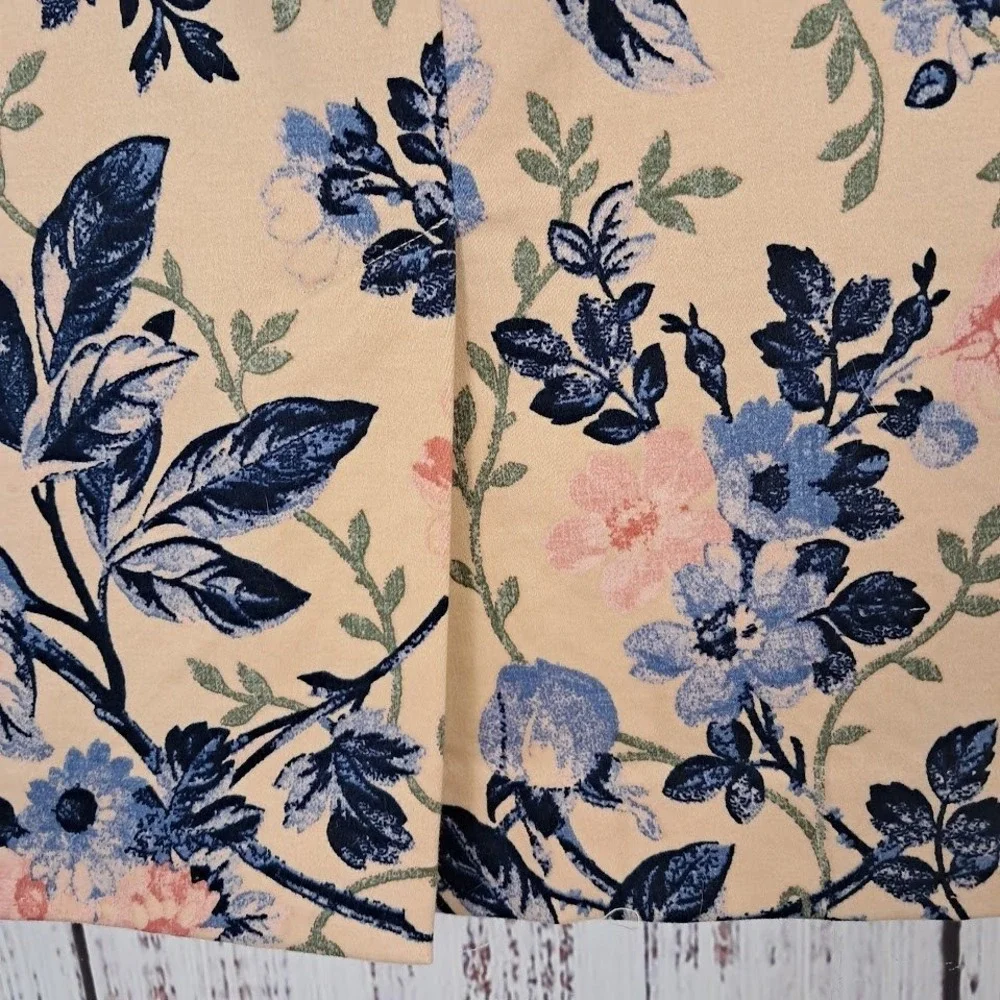 TALBOTS 10 Peach‎ Blue Floral Cotton Stretch Pencil Skirt Career Artistic